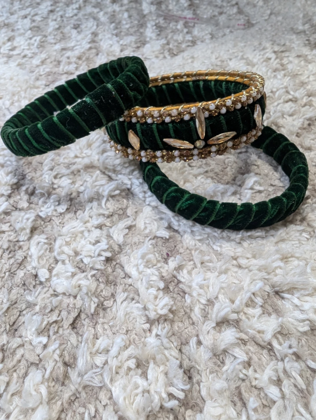 Handmade Green Velvet Beaded Bangles Set with Box - photo 5