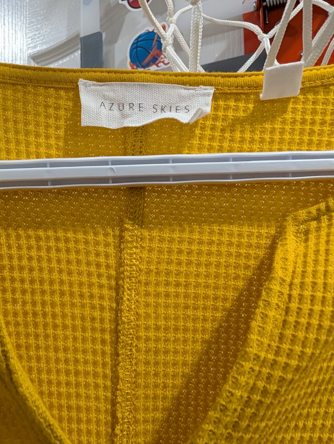 Azure Skies Waffle Knit V-Neck Top - Size S - photo 2