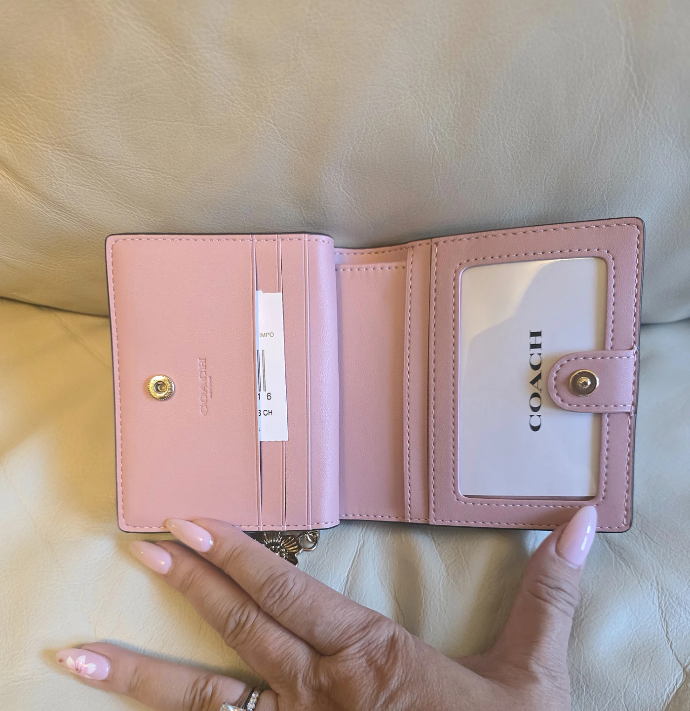 Coach Snap Wallet In Signature Canvas With Charm - Powder Pink - photo 3