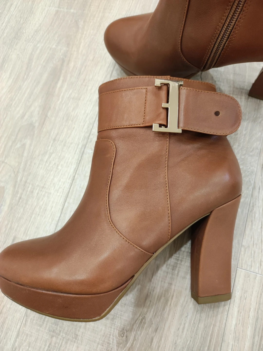 Brown Leather Heeled Ankle Boots - photo 4