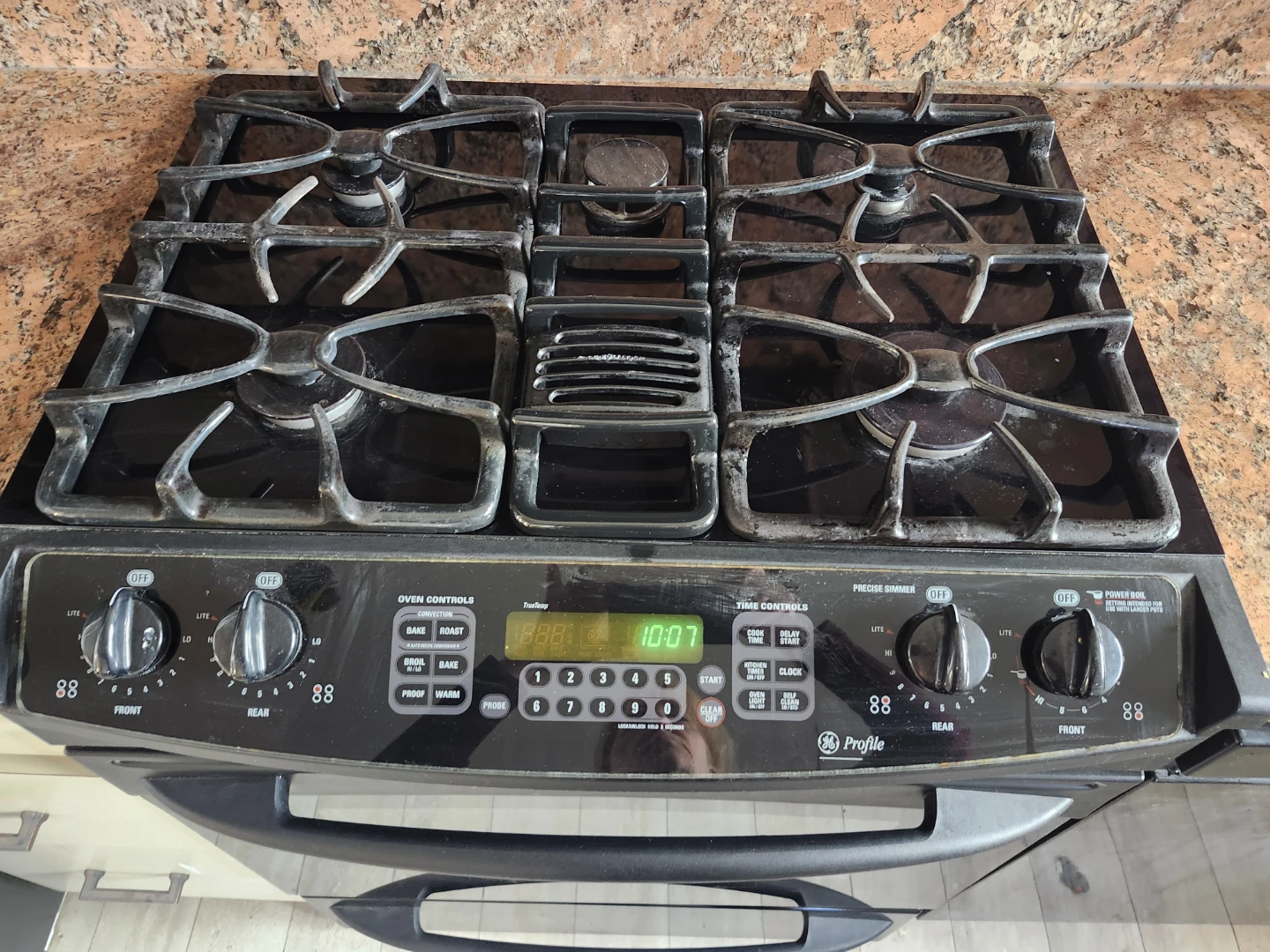 GE Profile Gas Range with Oven - photo 4