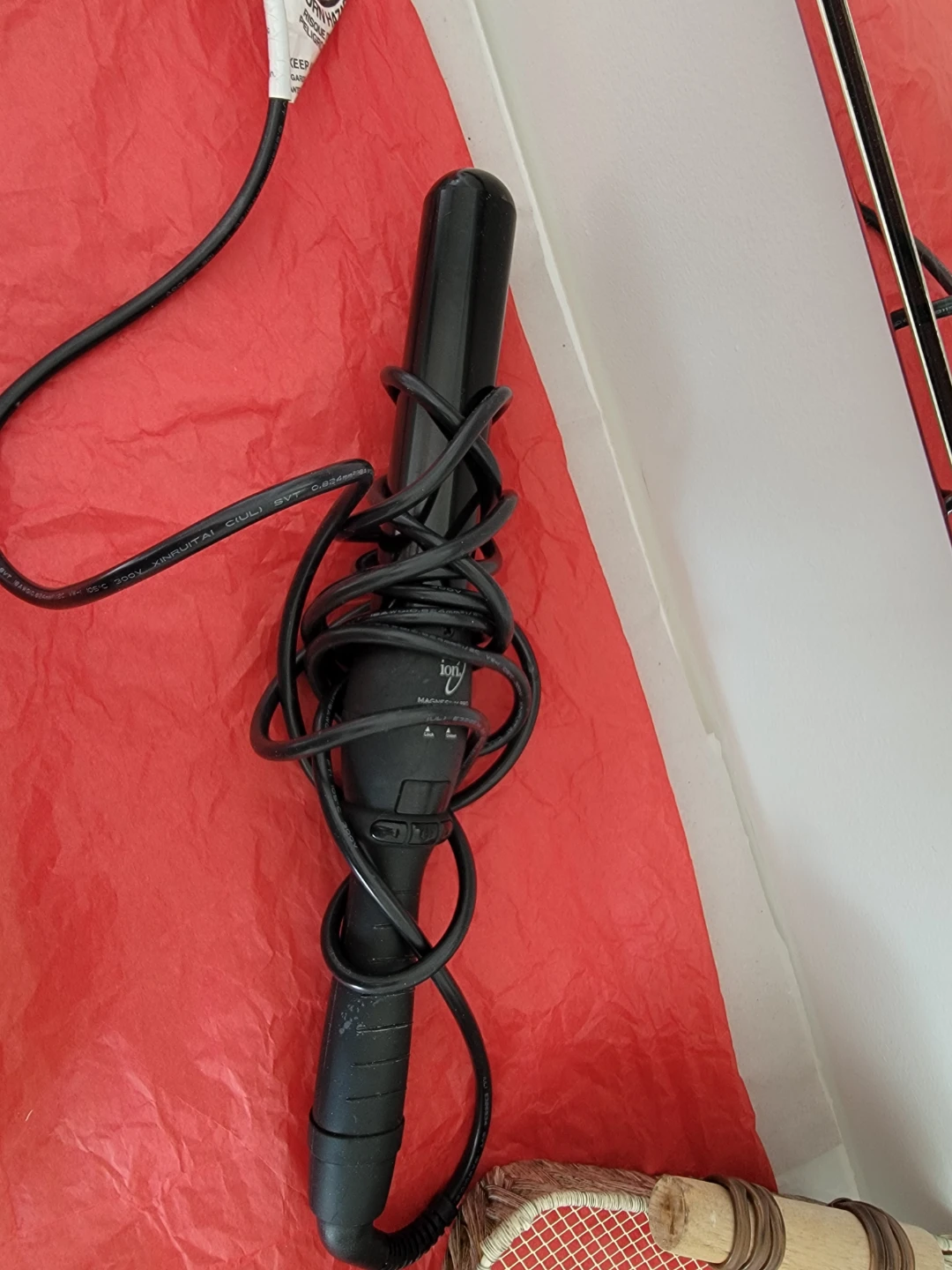 Ion Ceramic Curling Iron