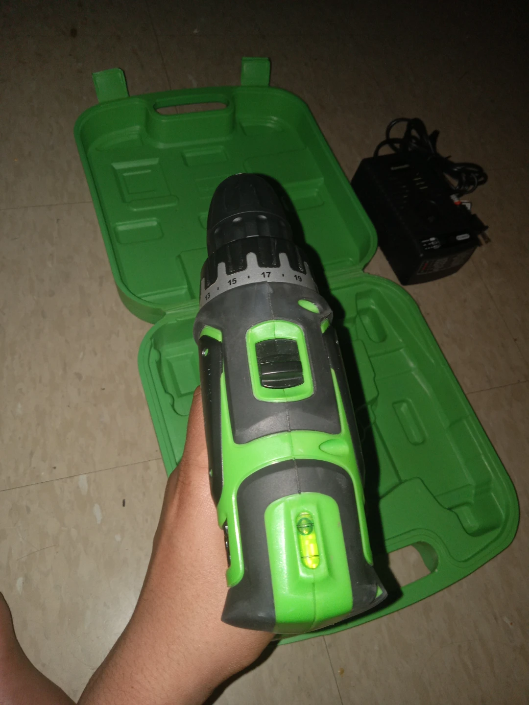 Kawasaki Drill with Case and Charger needs a new battery - photo 5