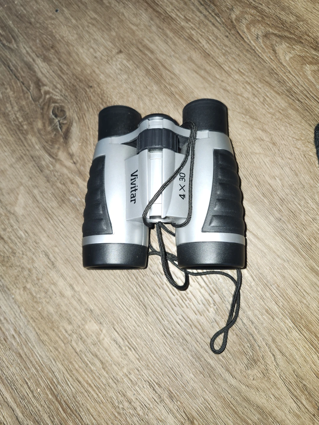 Vivitar 4x30 Binoculars - photo 2