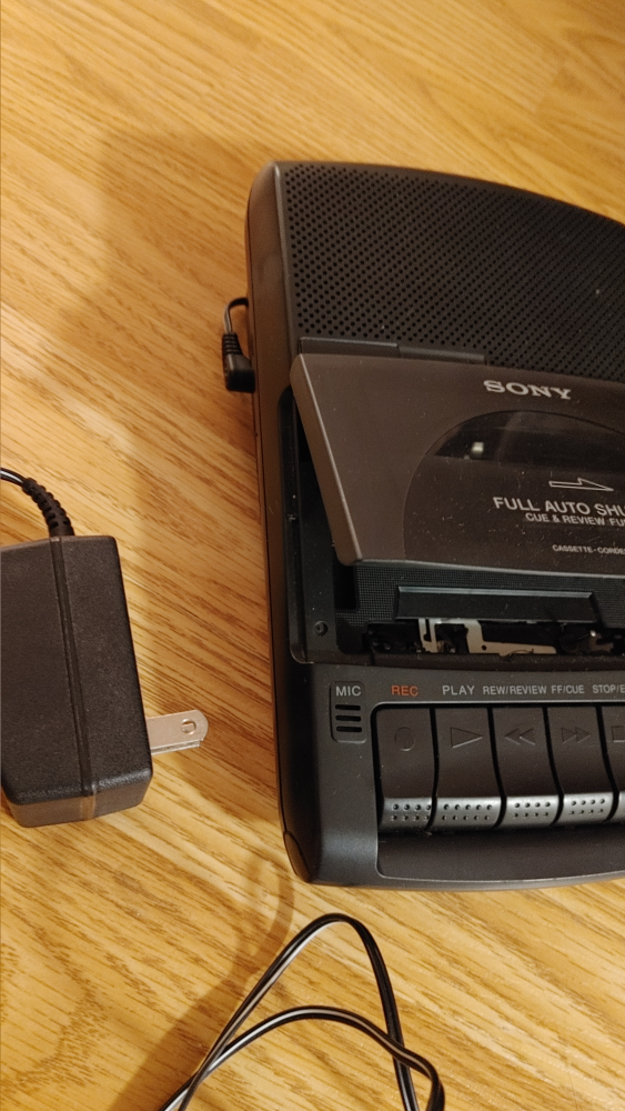 Sony TCM-939 Cassette-Corder - photo 4