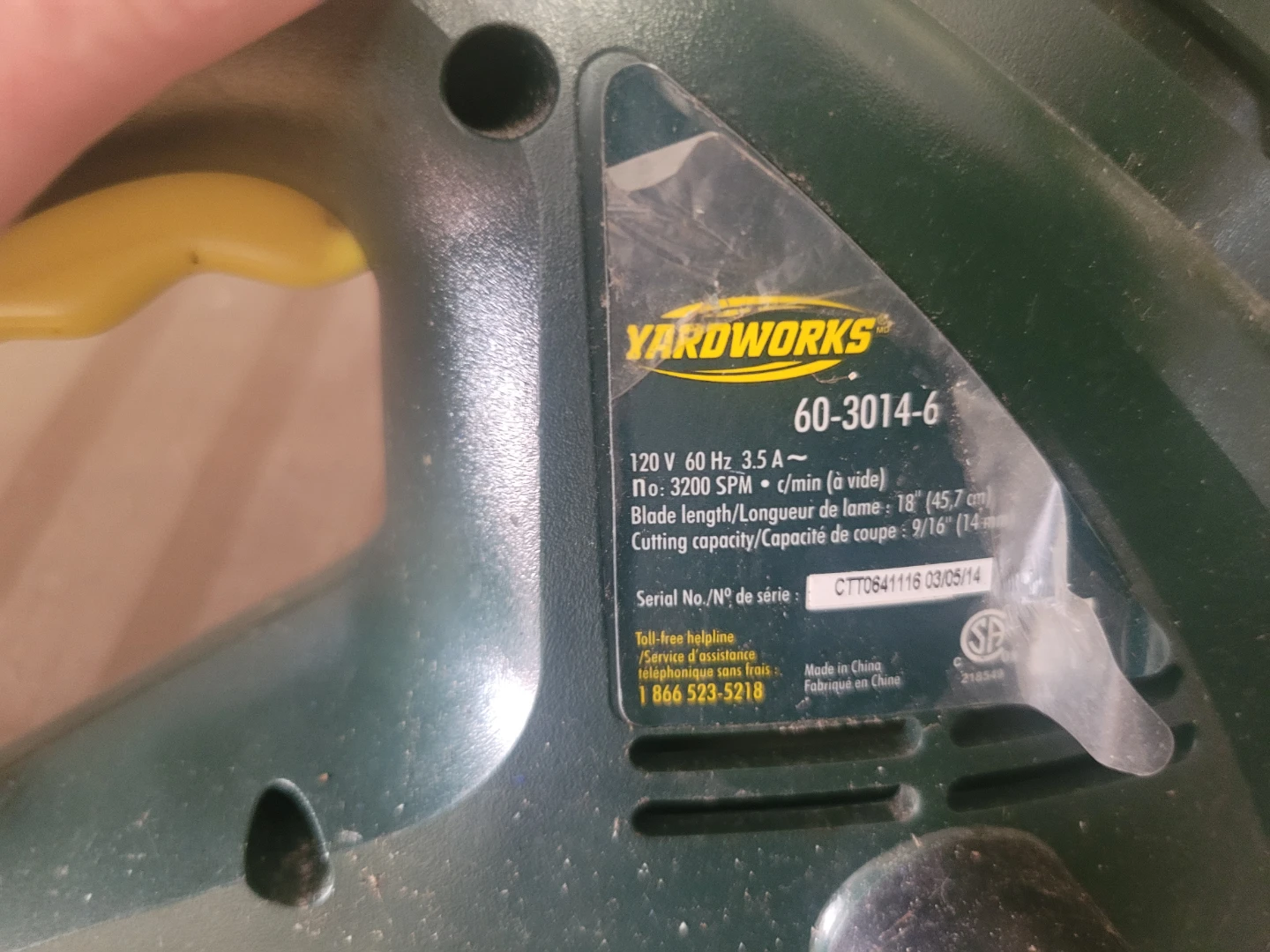Yardworks Electric Hedge Trimmer 18" Blade