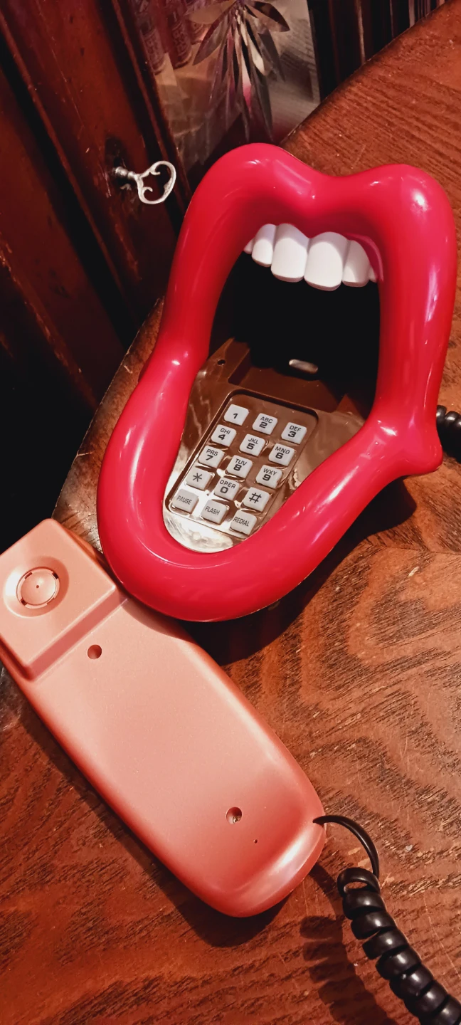 POP ART ROLLING STONES  💋 LIPS SHAPED TELEPHONE - photo 5