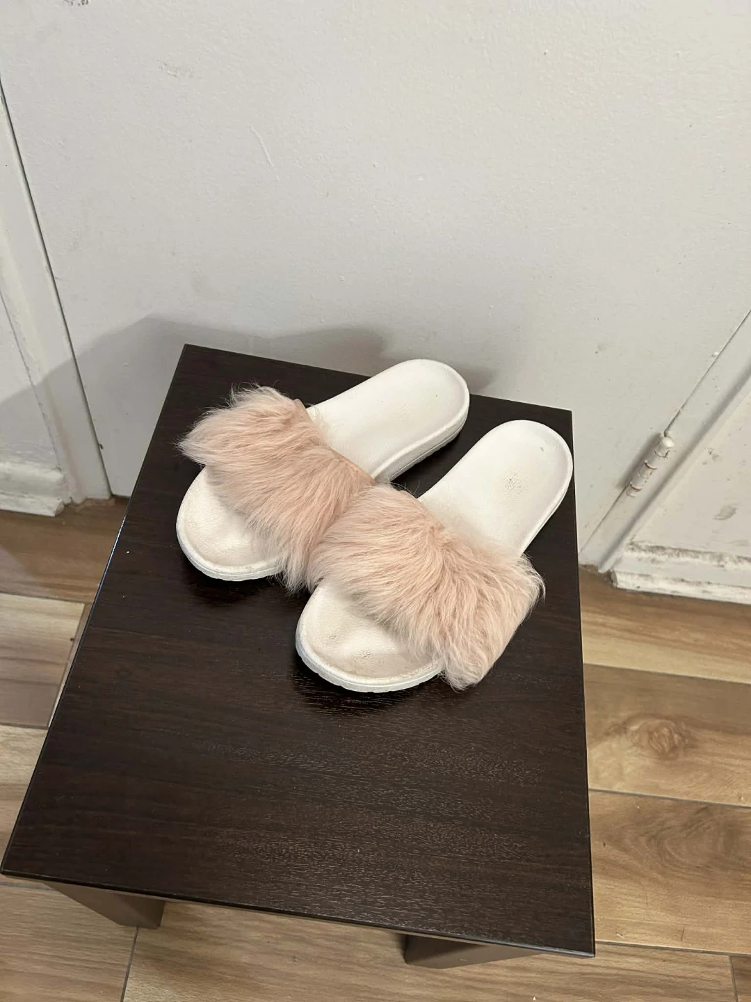 Ugg Pink Fur Slides - photo 2