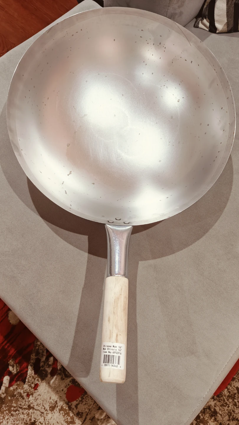 Chinese Wok 16" with Wooden Handle
