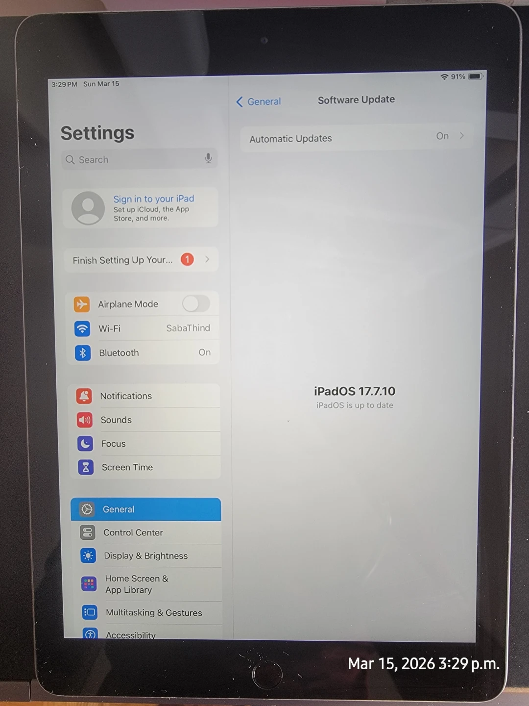 Apple ipad 6th gen 32GB WIFI only - photo 5