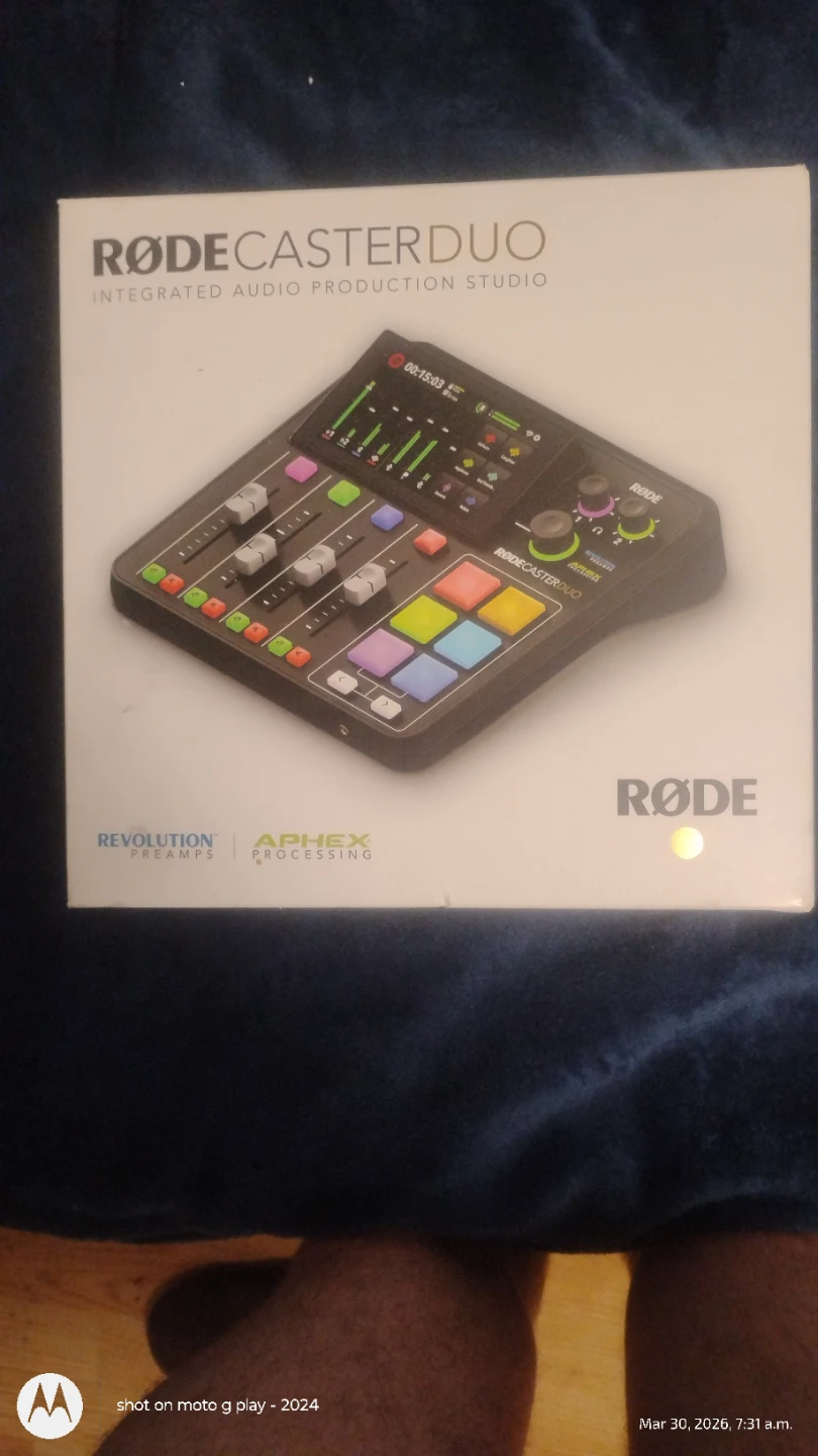 RØDECaster Duo Integrated Audio Production Studio