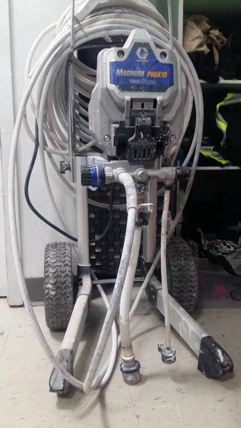 Graco Magnum ProX19 TrueAirless Airless Paint Sprayer - photo 2