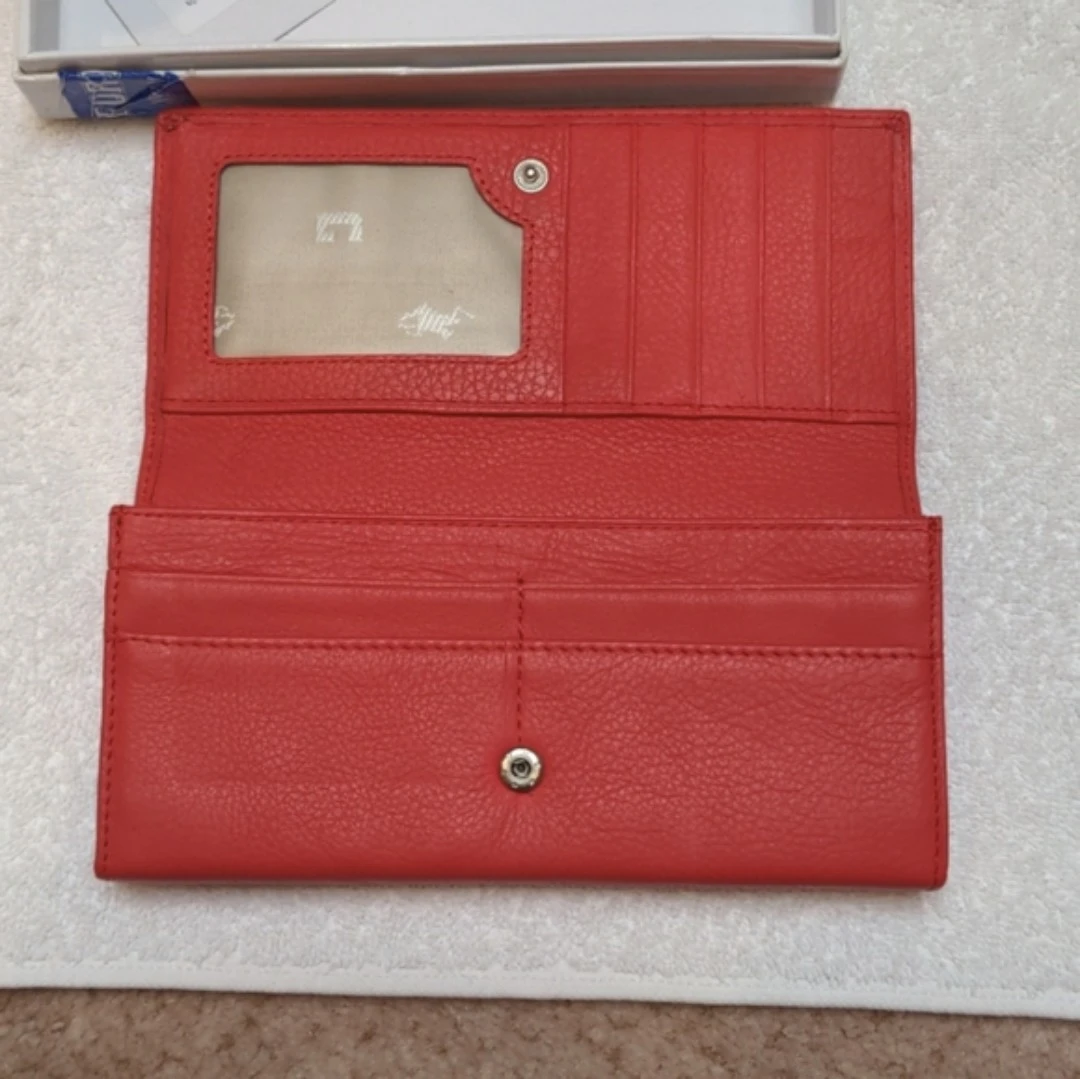 New California Polo Club Red Leather Wallet