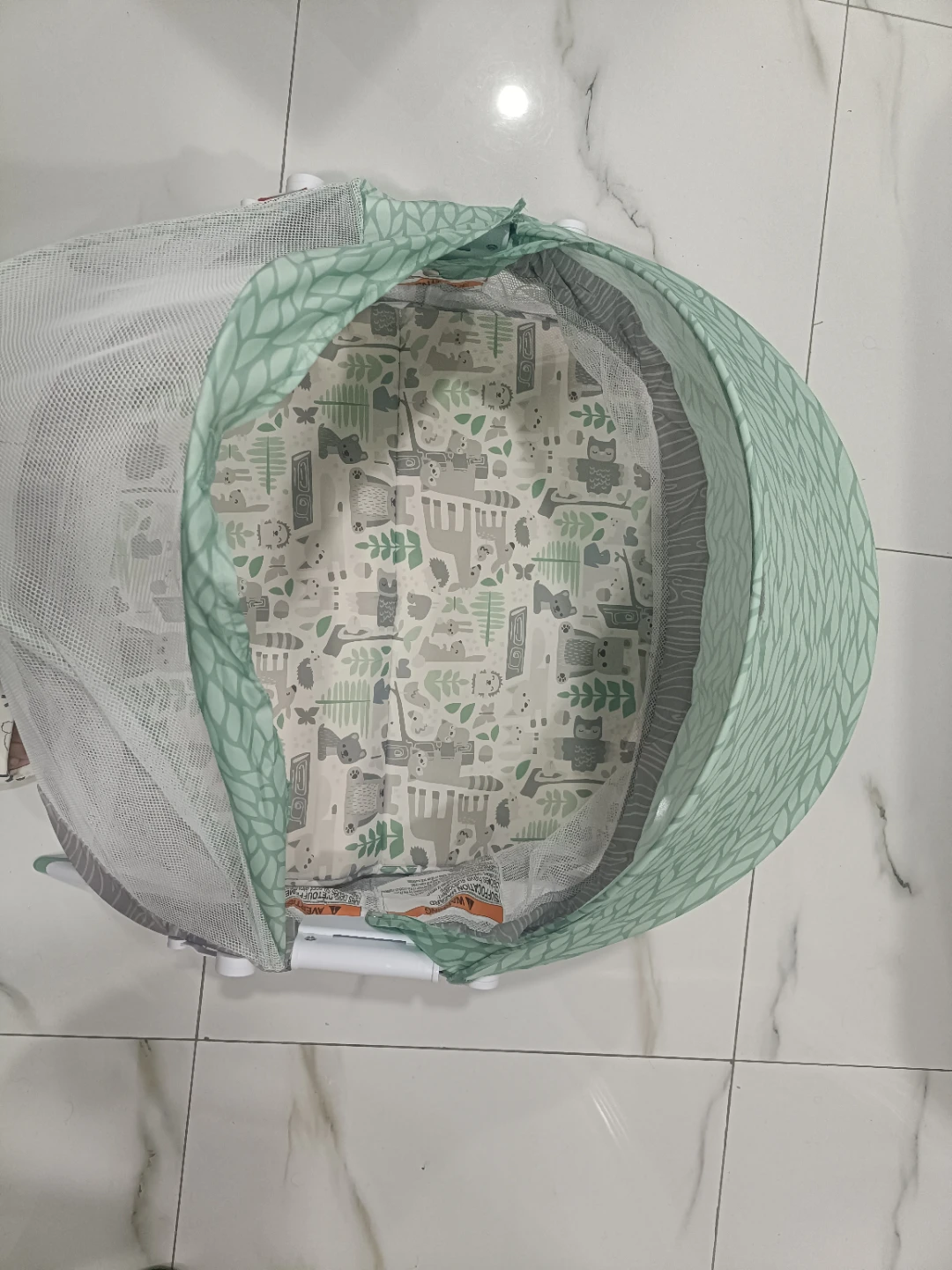 Fisher-Price Bassinet with Canopy - photo 3