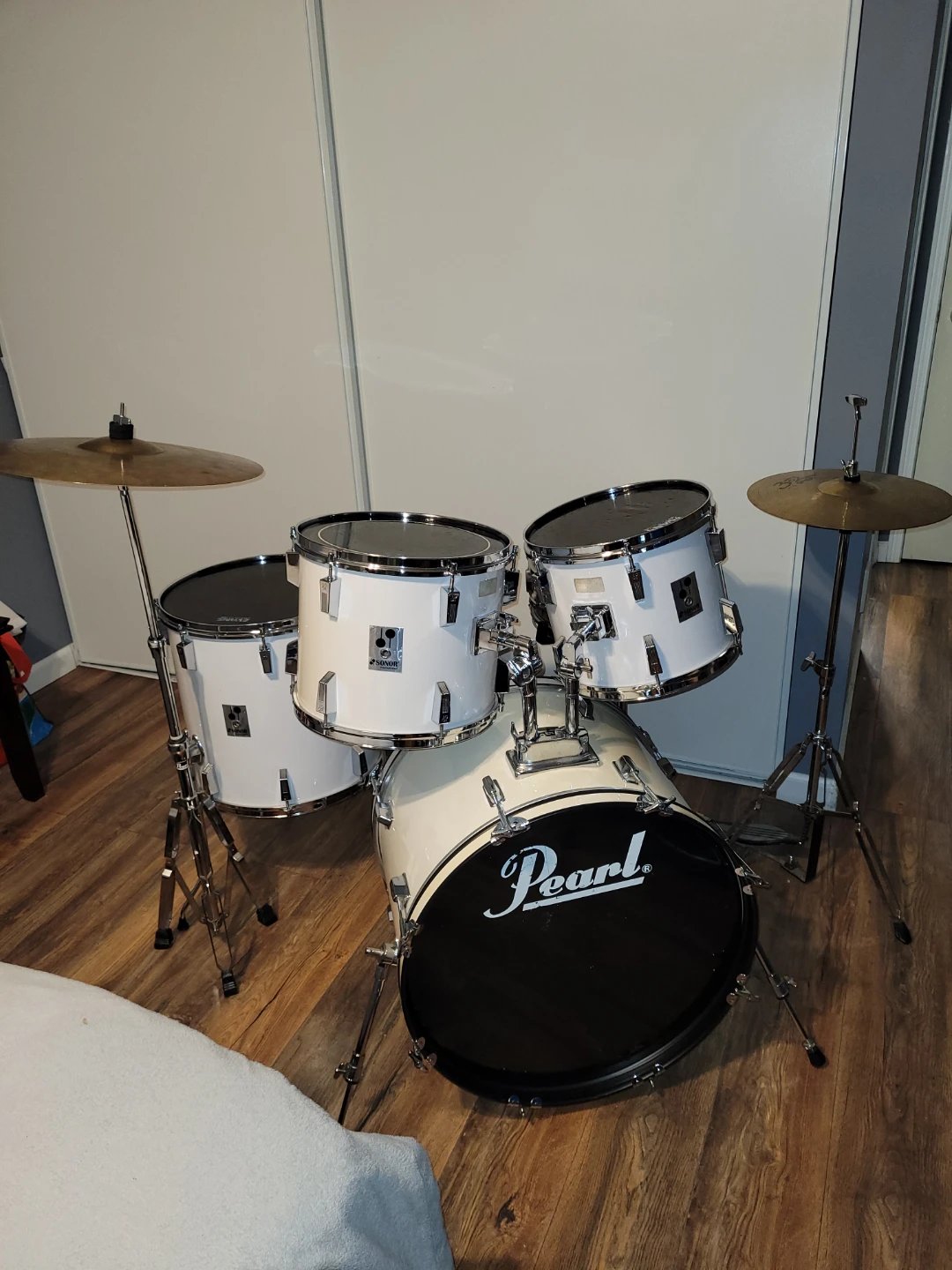 Drum set