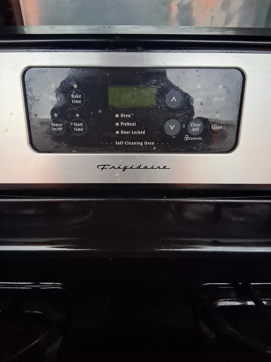 Frigidaire Gas Range with Oven - photo 2