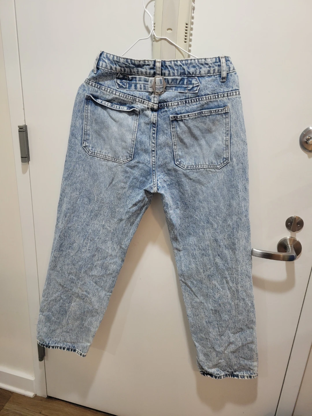 Light Wash Acid Wash Denim Jeans - photo 2