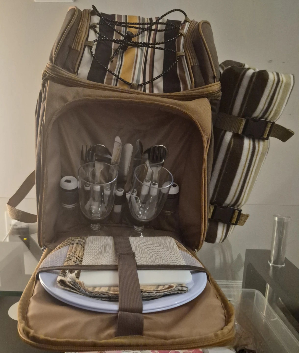 Picnic Backpack Set with Blanket - photo 2