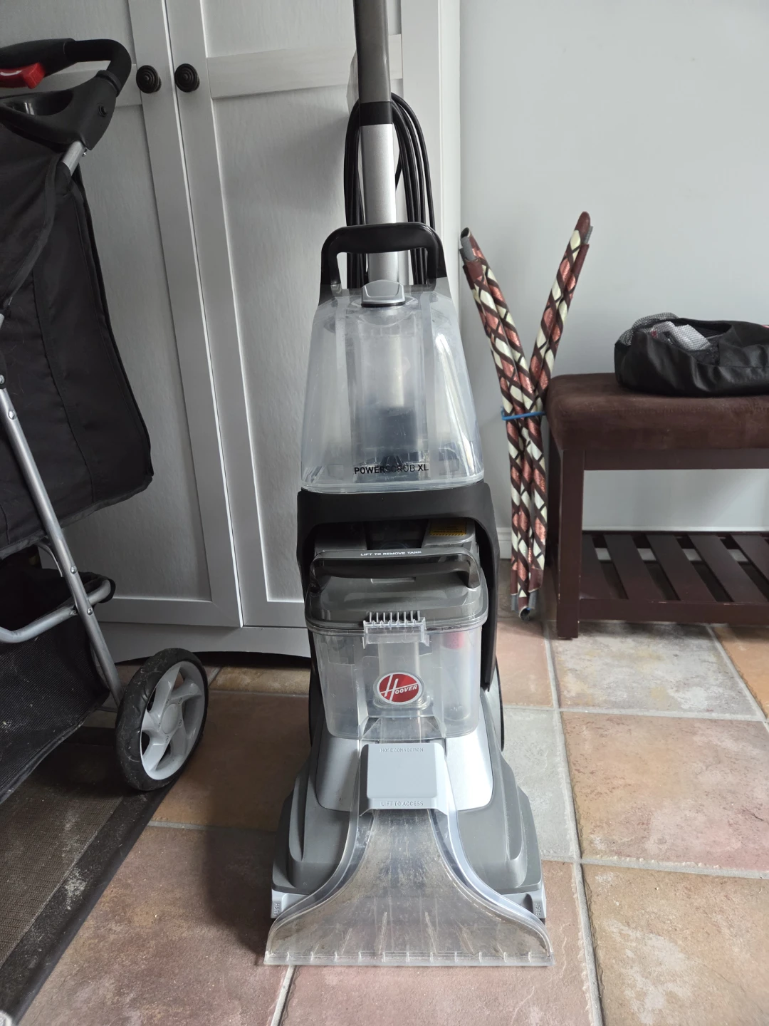 Hoover Power Scrub XL Carpet & Upholstery Cleaner - photo 2