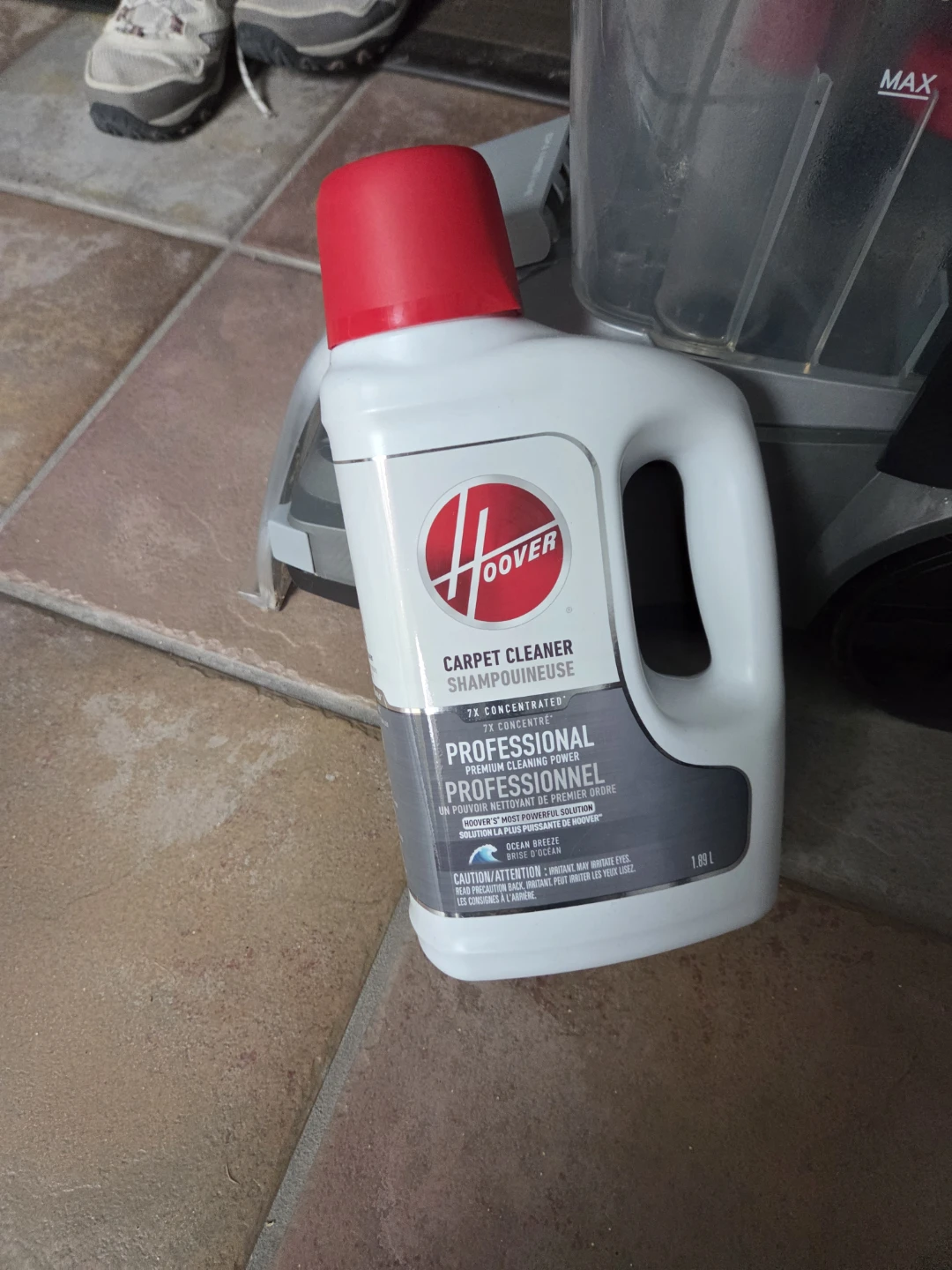 Hoover Power Scrub XL Carpet & Upholstery Cleaner - photo 4