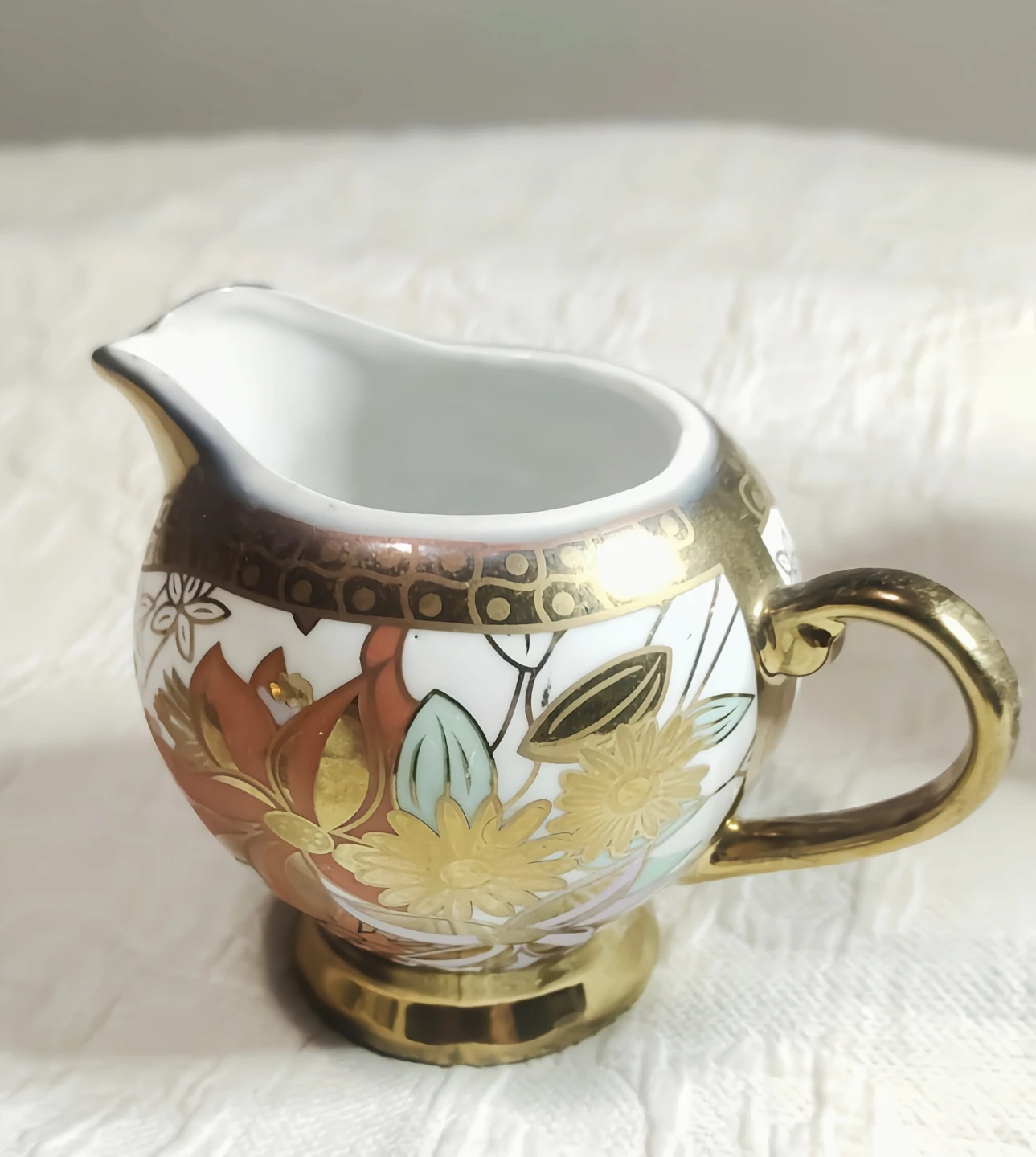 JZR Fine Porcelain Teapot Set with Creamer and Saucers - photo 4