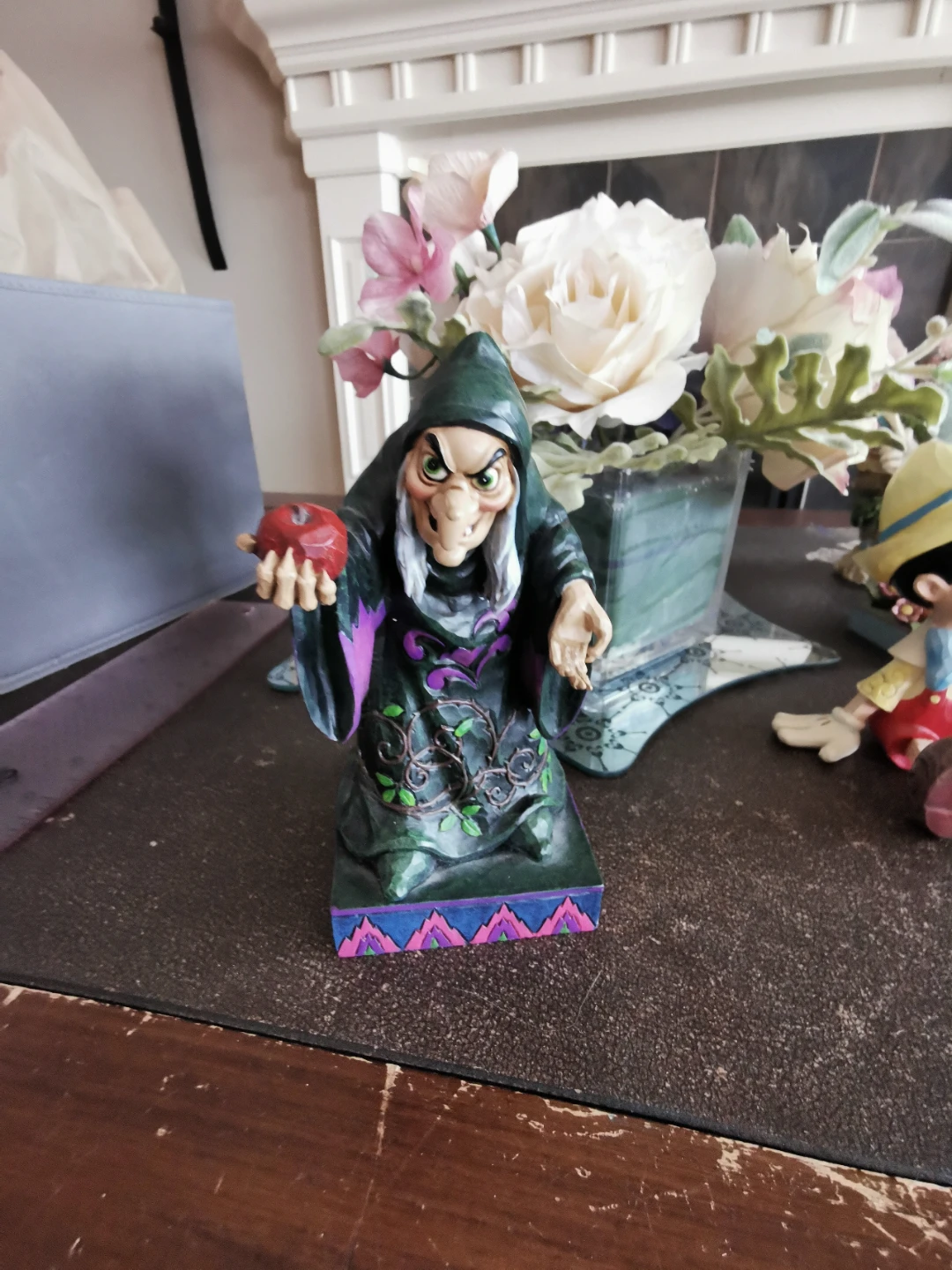 Jim Shore Disney Traditions Hag from Snow White Figurine - photo 2