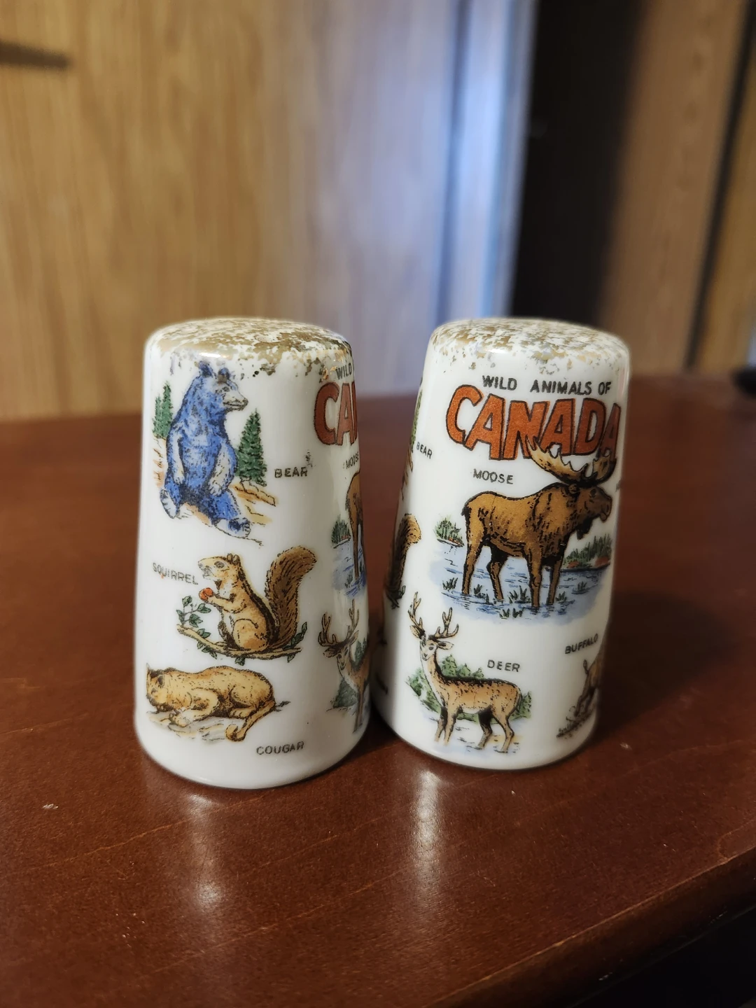 1970s Canada Wild Animals Salt and Pepper Shakers - photo 2