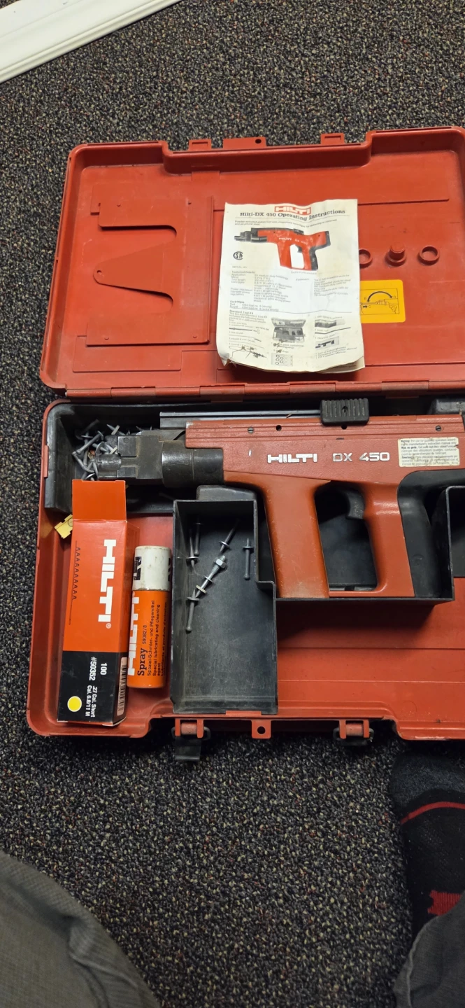 Hilti DX 450 Powder-Actuated Tool