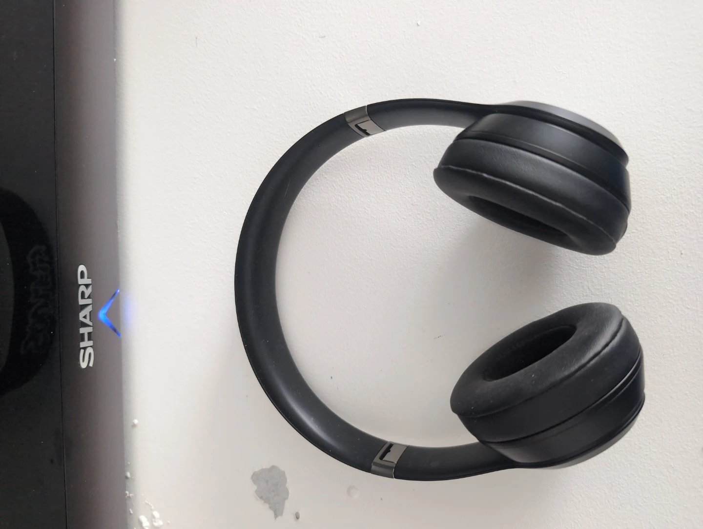 Beats Solo 3 Headphones - Black, case included