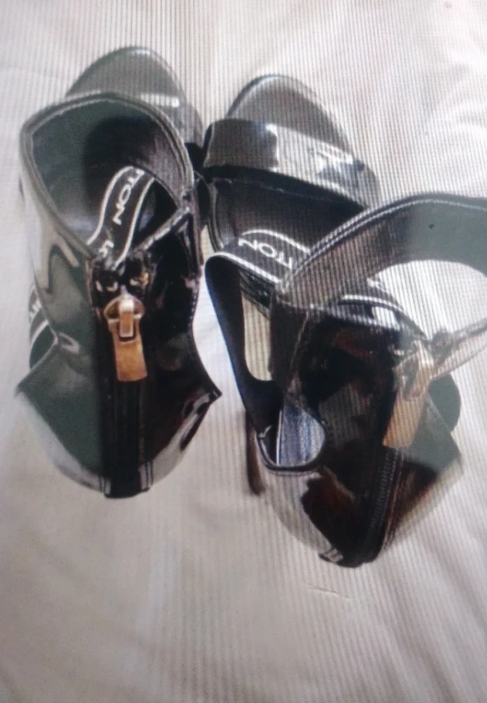 Louis Vuitton Sandal - photo 2