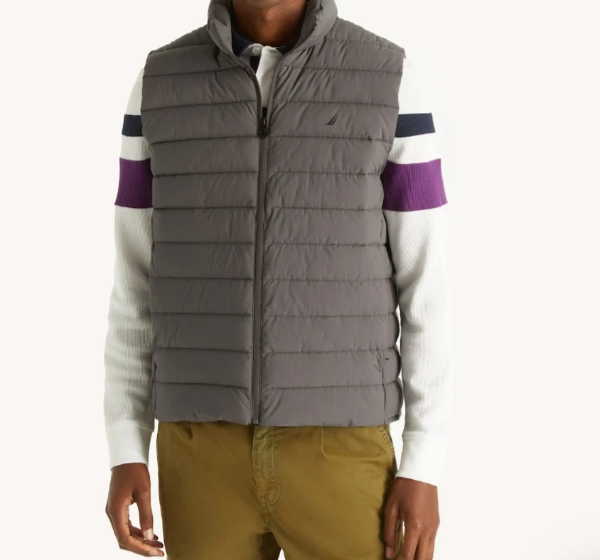 Brand new Men's Nautica Quilted Gray Vedt Size M