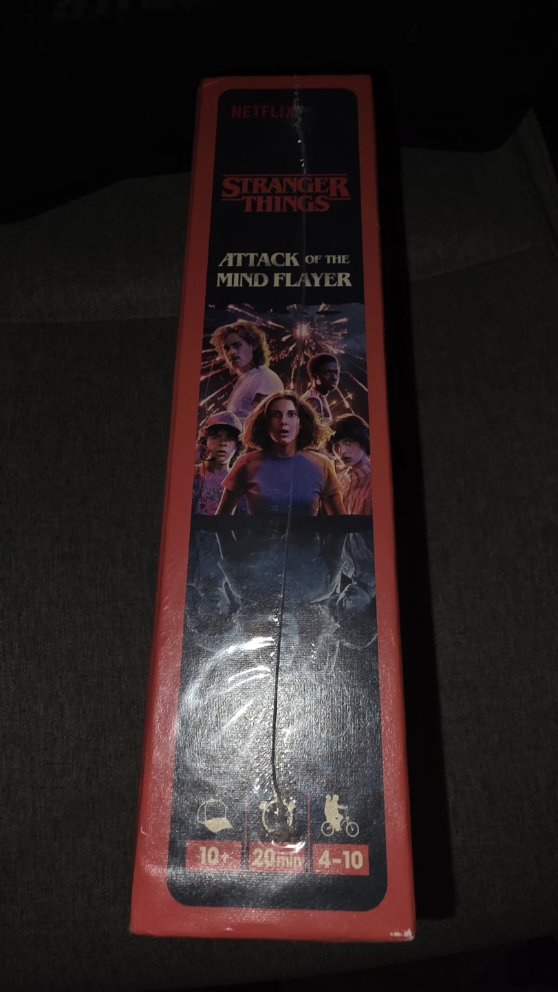 Stranger Things: Attack of the Mind Flayer Card Game - photo 2