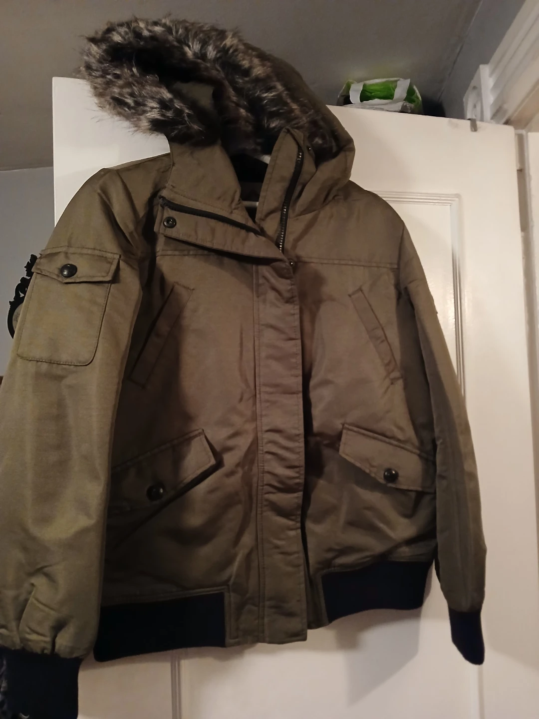 Beaver Canoe Bomber Jacket with Fur Hood - photo 3
