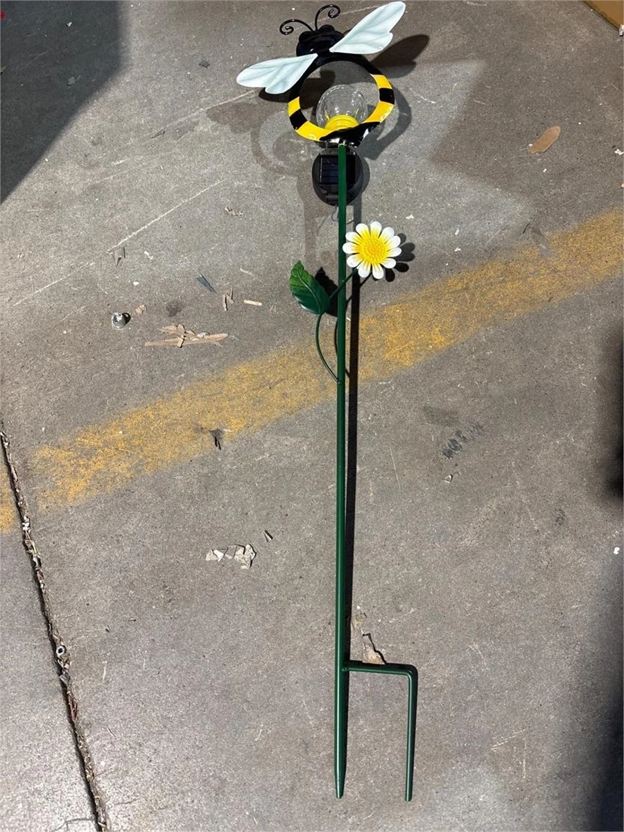 Solar Powered Bee Garden Stake Light - photo 2