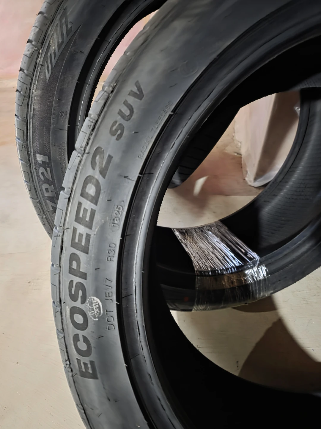 4 x ECOSPEED2 SUV Tires 275/40ZR21 107Y - photo 2