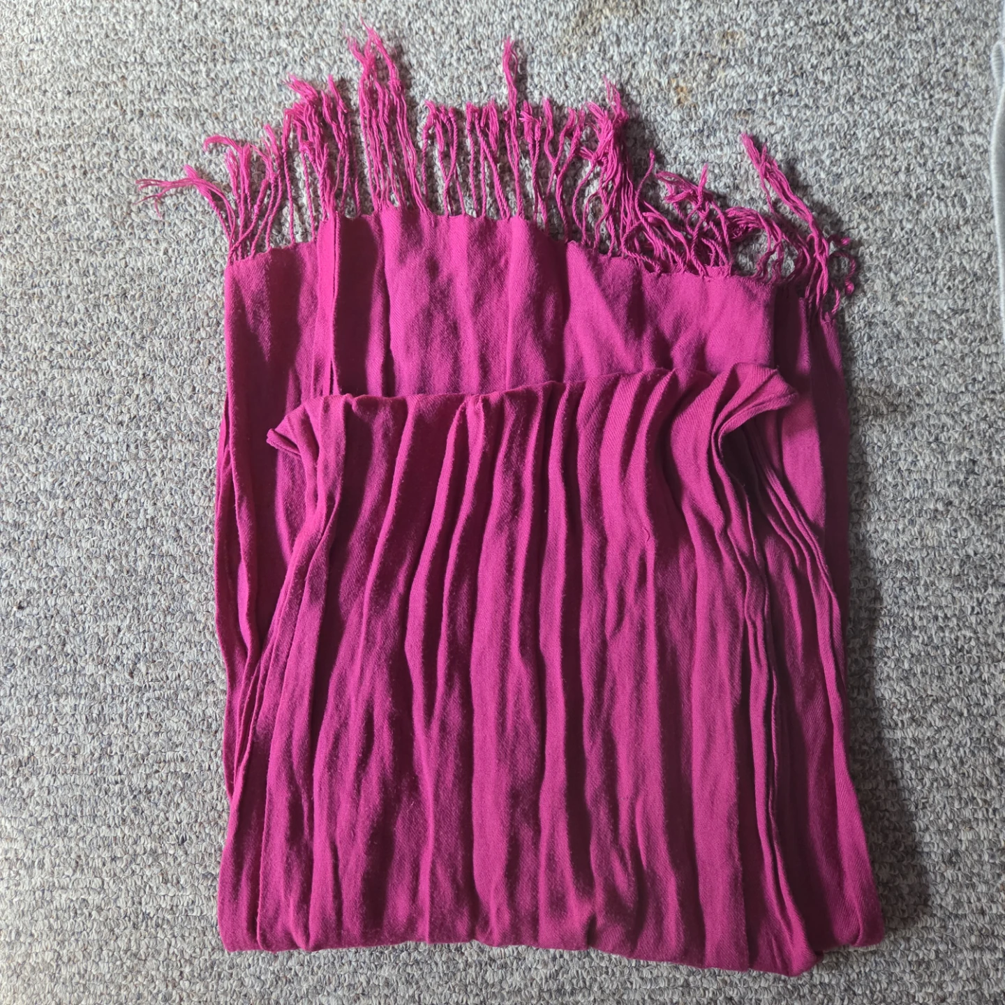 Bright Pink Fringe Scarf🧡