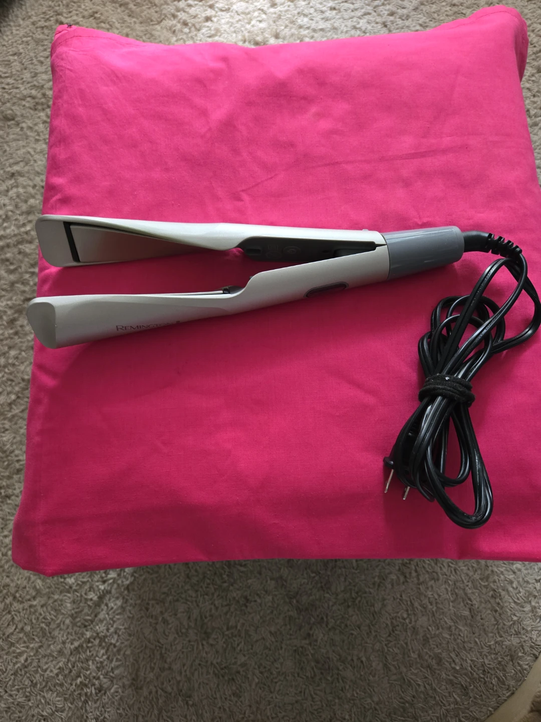 Remington Hair Straightener