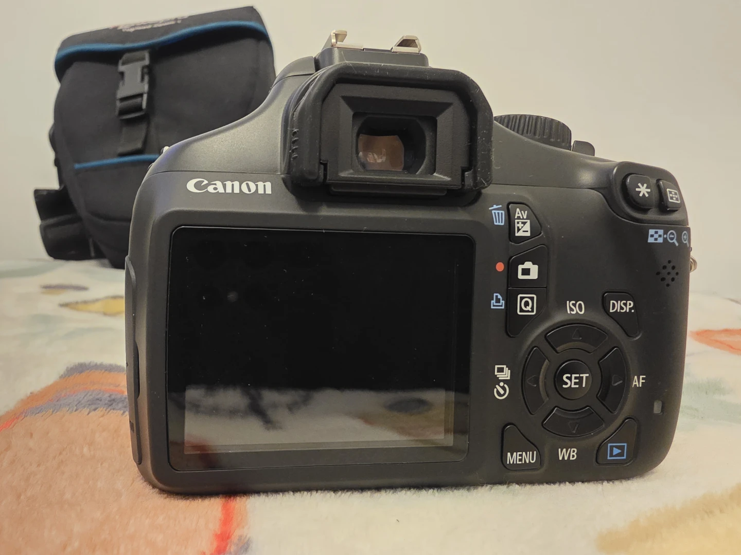 Canon EOS Rebel T3 DSLR Camera with 18-55mm & 75-300mm Lenses - photo 2