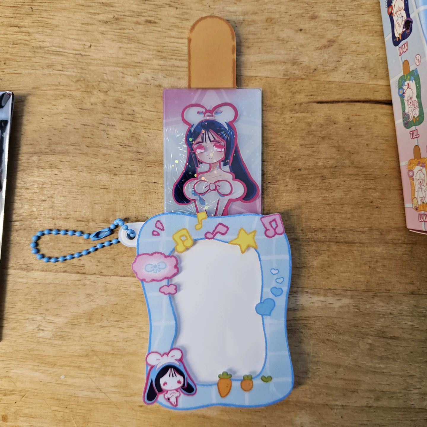 New Sua Alien Stage Keychain Official - photo 2