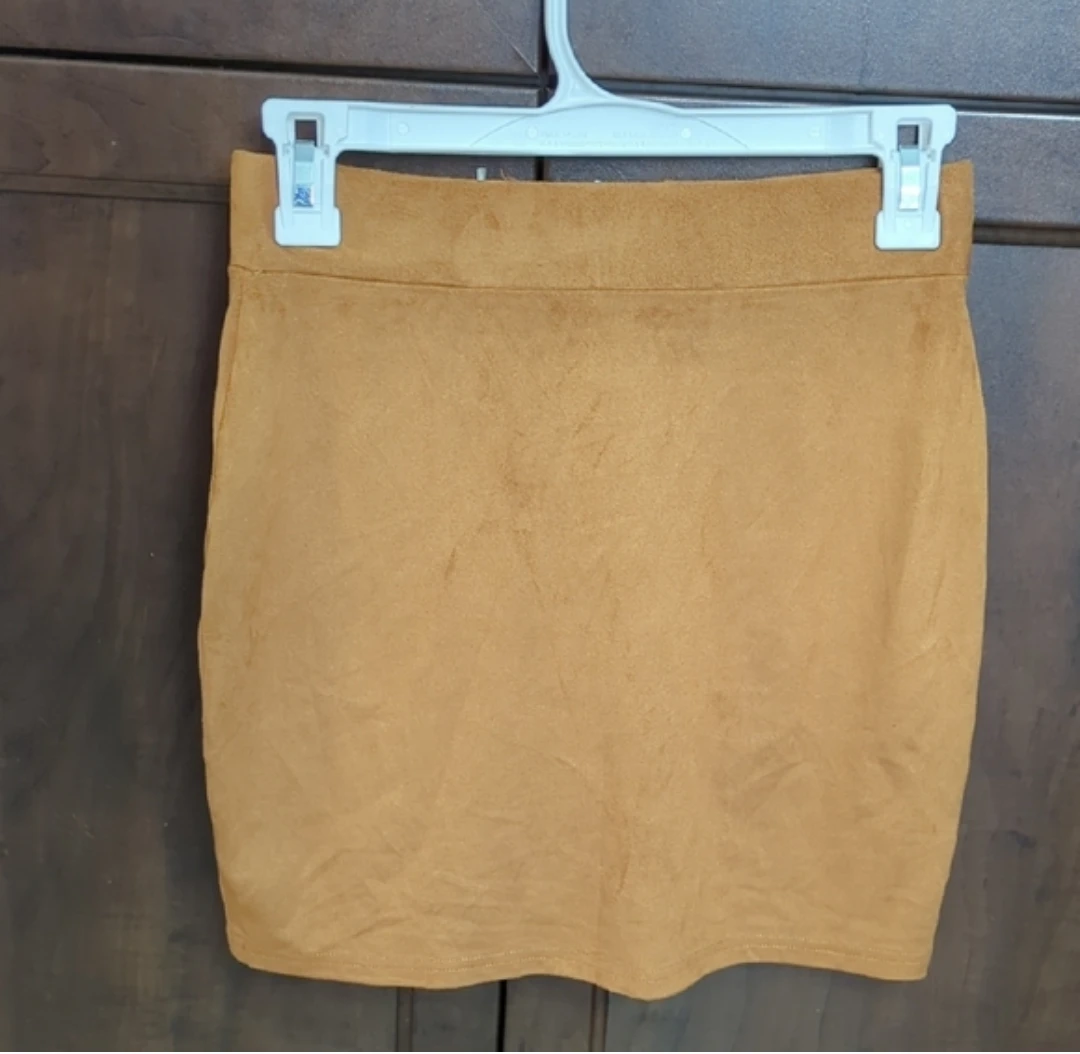 Forever 21 Suede Lace-Up Mini Skirt - Size M - photo 3