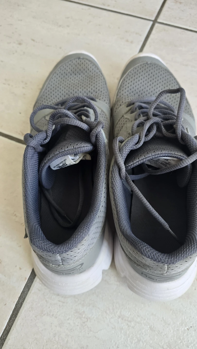 Decathlon Grey Running Shoes Size 9 - photo 5
