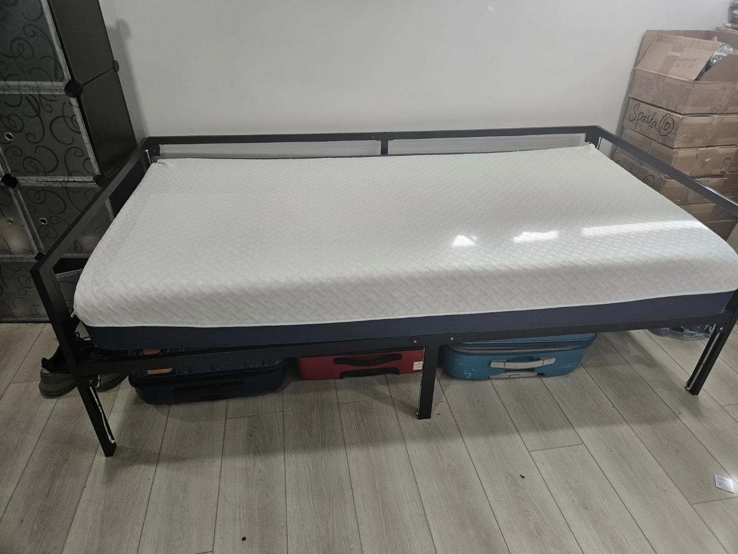 Zinus Twin 8 Inch Cooling Hybrid Mattress - photo 2