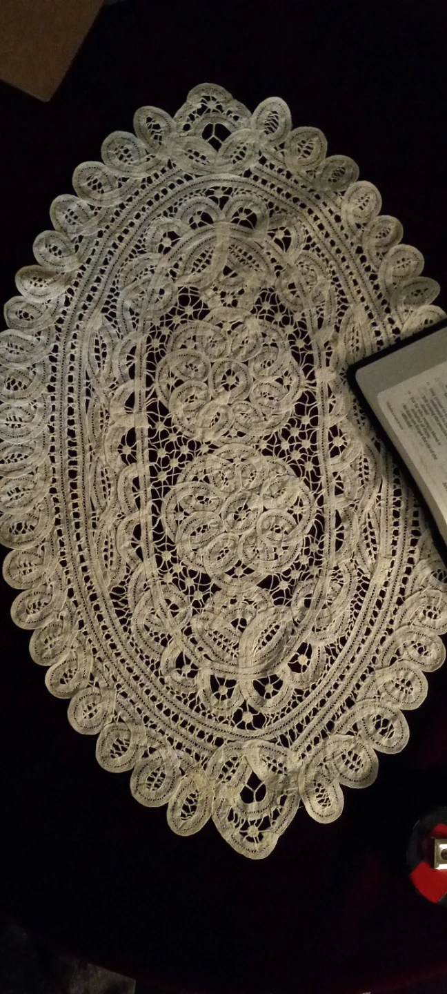 White Oval Lace Doily - photo 2