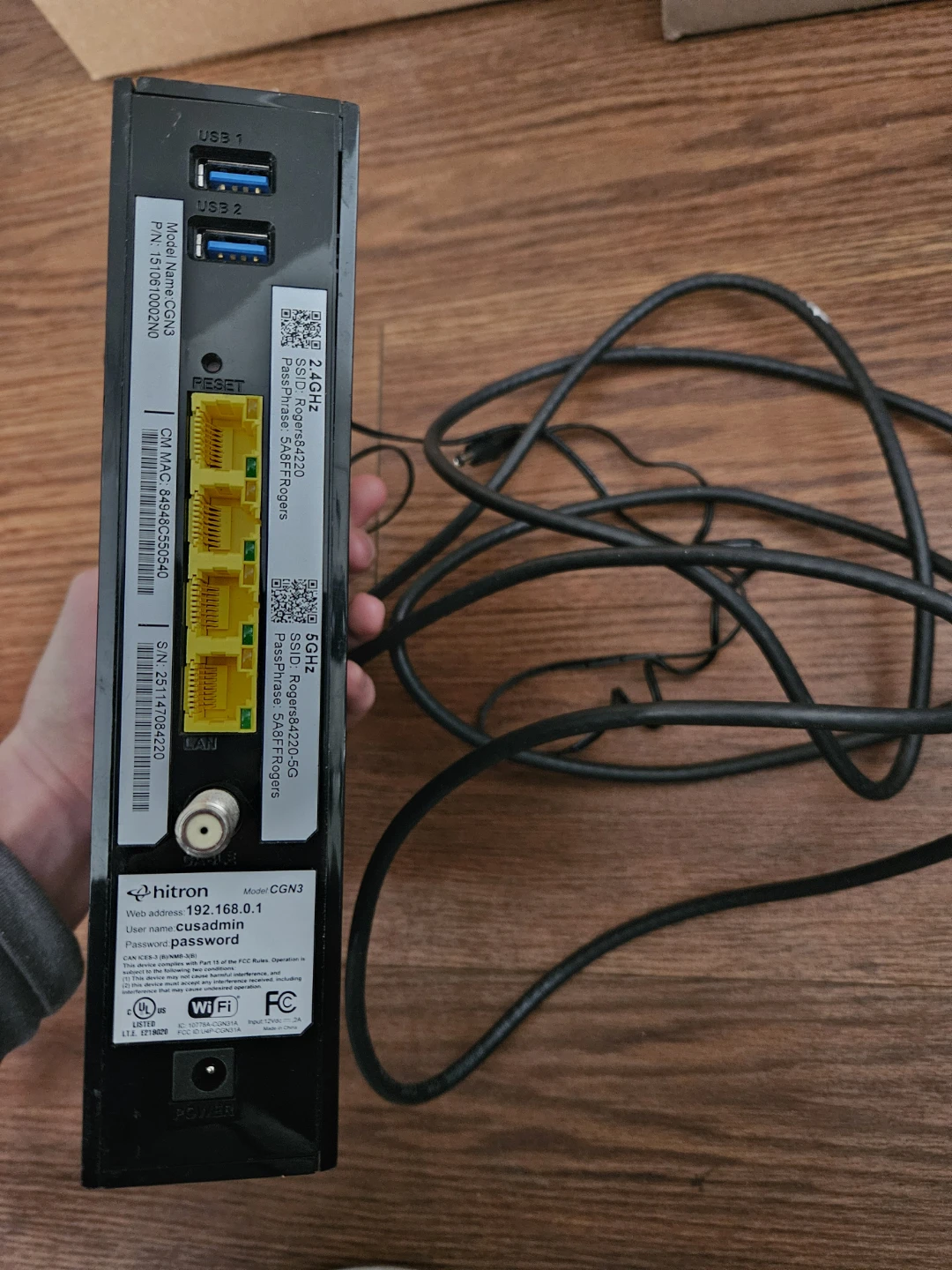 Rogers Hitron CGN3 Modem/Router - photo 2