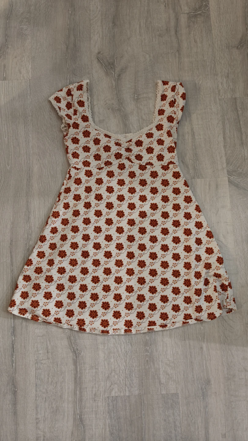 Women's summer dresses - photo 3