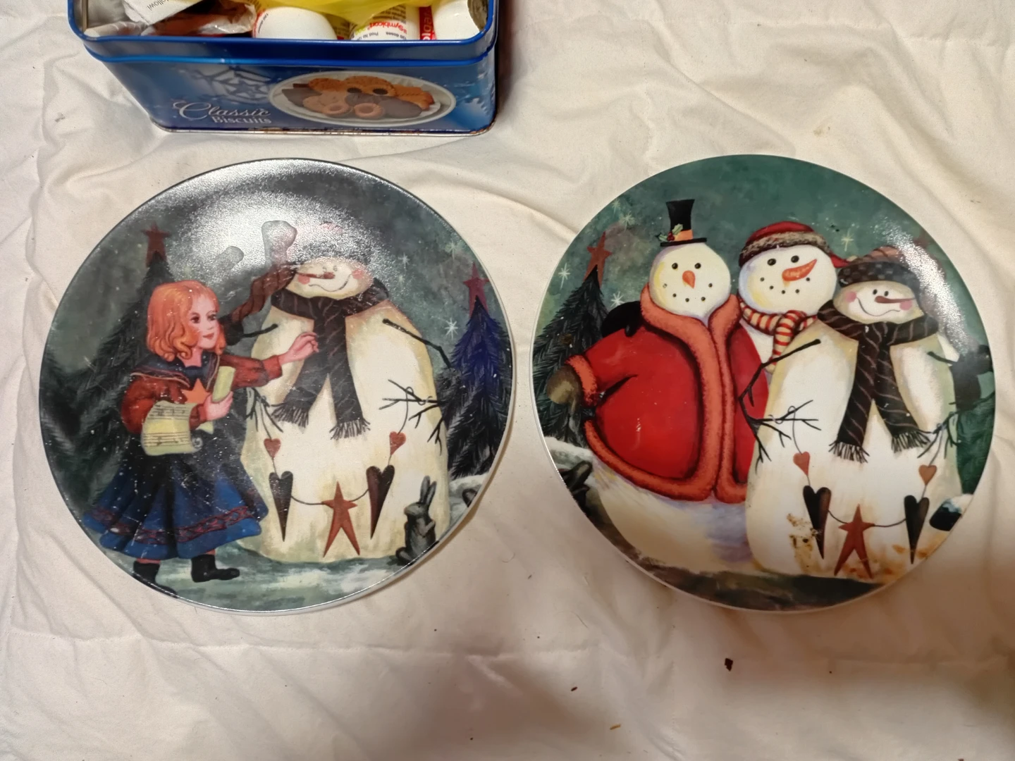 Decorative Plates - Snowman & Girl with Snowmen