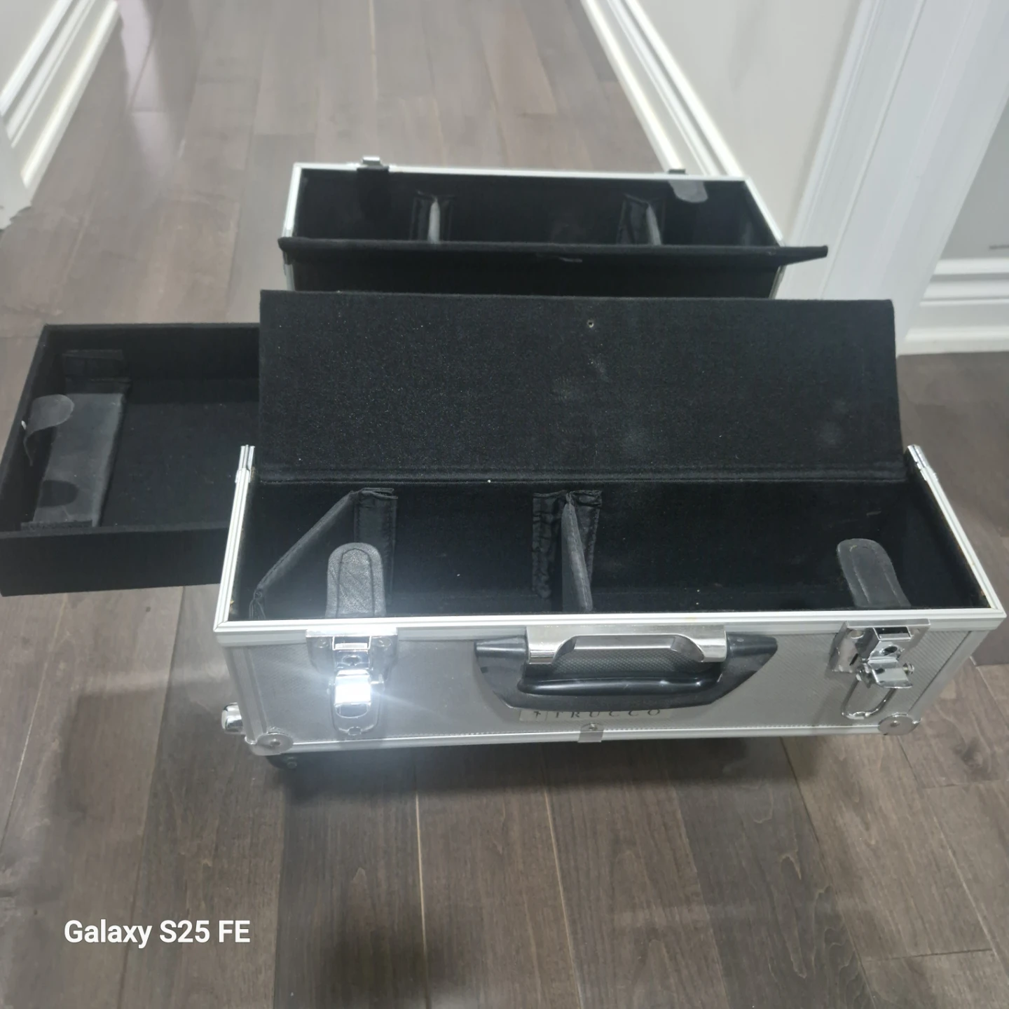 SEBASTIAN TRUCCO Rolling Makeup Train Case - photo 2