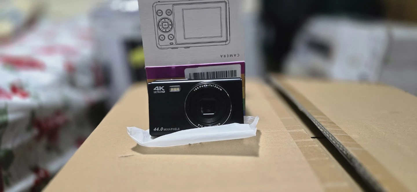 Digital Camera - 44.0 Megapixels, 4K Ultra HD