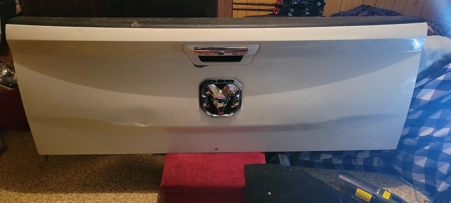 White Ram Tailgate
