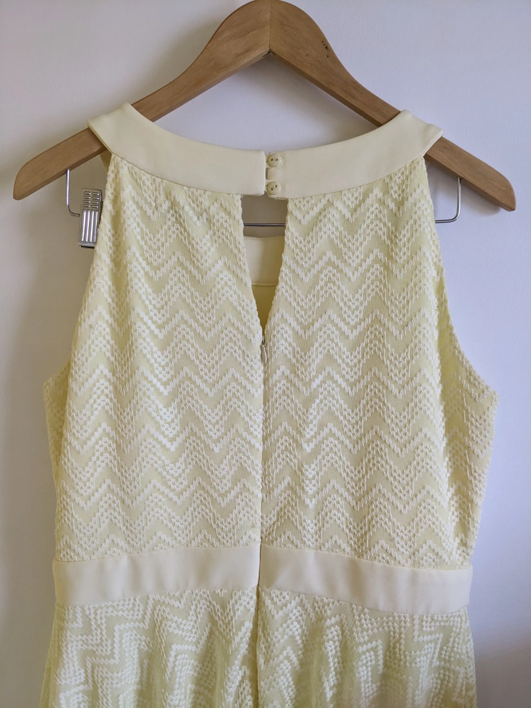 Ricki's Yellow Sleeveless Lace Dress Size 12 - photo 2